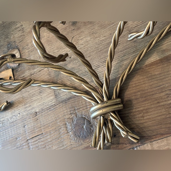 2 Vintage Homco Home Interior Twisted Gold Metal Wire Shelves WITH GLASS 14” - Picture 7 of 8